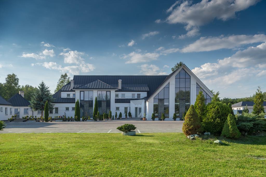 Hotel Junior Krasków Exterior foto